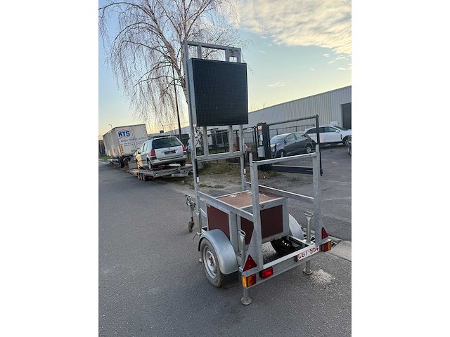 Isis - 1999 - e/500 - aanhangwagen - afbeelding 8 van  14