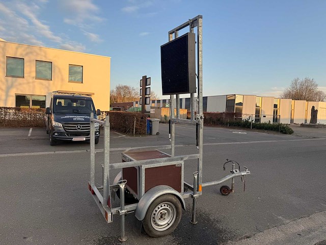 Isis - 1999 - e/500 - aanhangwagen - afbeelding 12 van  14