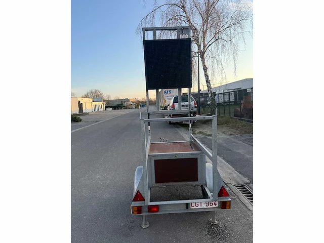 Isis - 1999 - e/500 - aanhangwagen - afbeelding 12 van  14