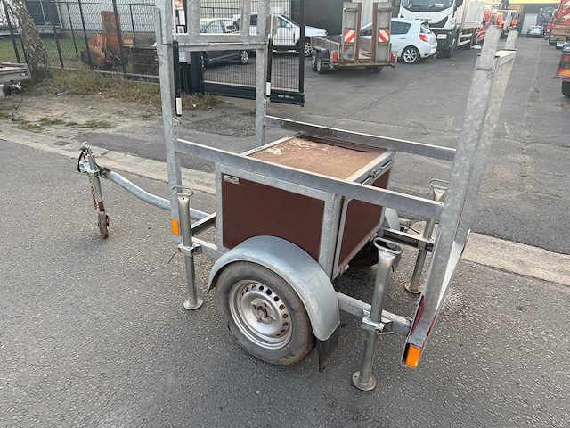 Isis - 1999 - e/500 - aanhangwagen - afbeelding 3 van  14