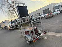 Isis - 1999 - e/500 - aanhangwagen - afbeelding 2 van  14