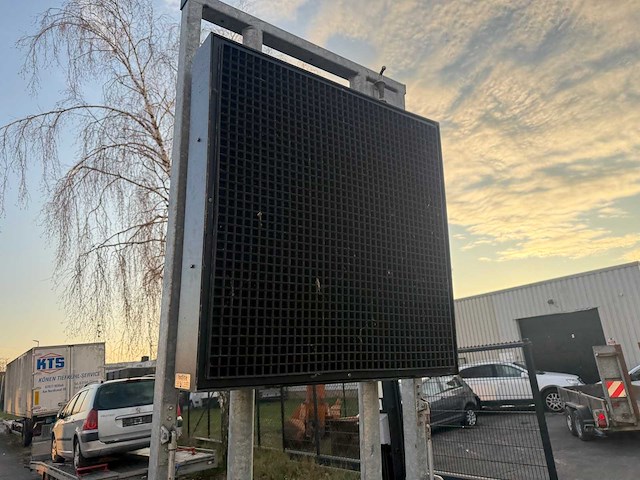 Isis - 1999 - e/500 - aanhangwagen - afbeelding 4 van  14