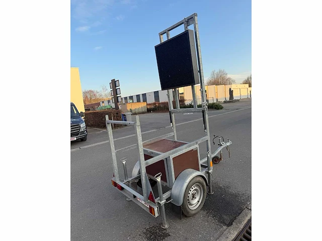 Isis - 1999 - e/500 - aanhangwagen - afbeelding 13 van  14