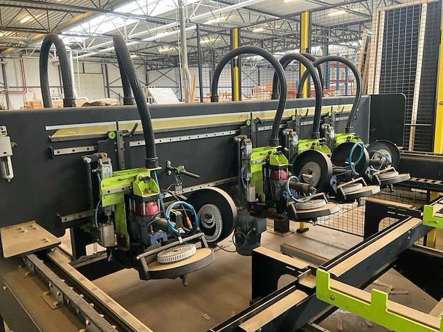 Ism automatische tuinschermmachine - afbeelding 2 van  47