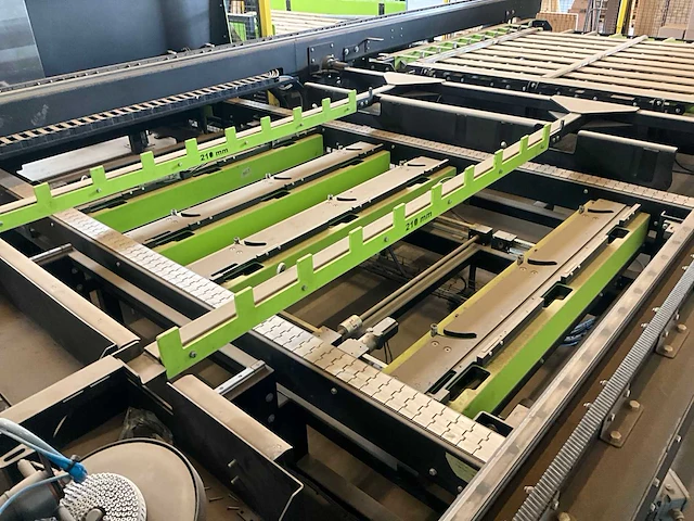 Ism automatische tuinschermmachine - afbeelding 5 van  47
