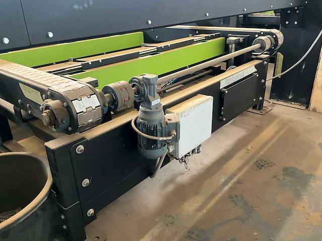 Ism automatische tuinschermmachine - afbeelding 7 van  47