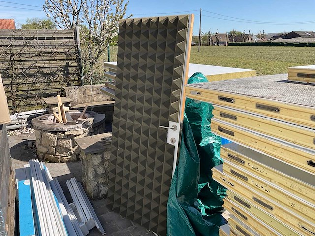 Isocab akkoestische sandwishpanelen akoestische scheidingswand - afbeelding 3 van  4