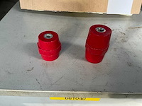 Isolator (44x) - afbeelding 1 van  2