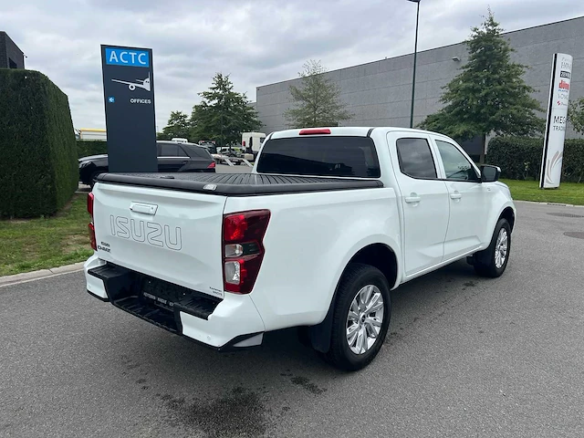 Isuzu - 2025 - d-max - pickup - personenauto - afbeelding 4 van  43