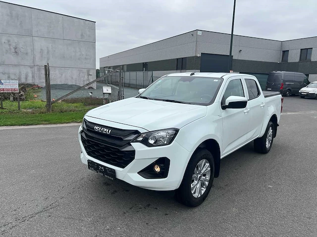Isuzu - 2025 - d-max - pickup - personenauto - afbeelding 40 van  43
