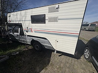 Isuzu 2500 diesel met tischer camper opbouw - afbeelding 9 van  14