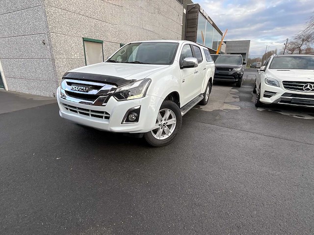 Isuzu d-max bedrijfswagen - afbeelding 1 van  31