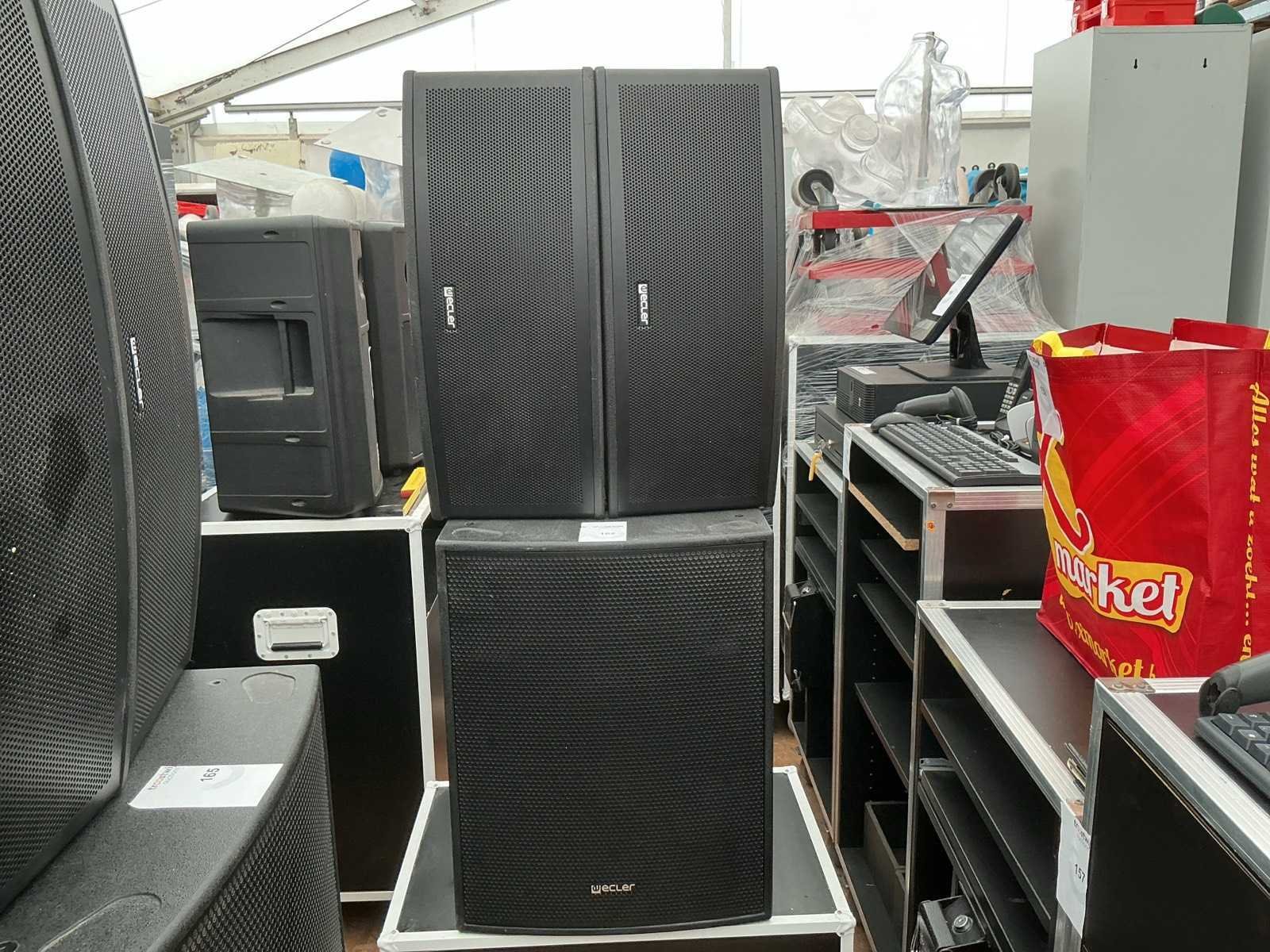 It-materiaal, geluidsboxen en kassasystemen