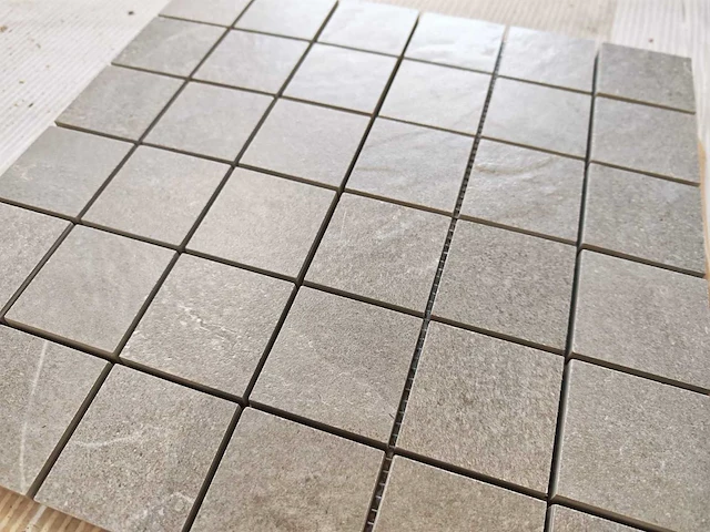 Italgraniti shale greige mozaïektegel 30x30 cm 7,74 m² - afbeelding 7 van  7