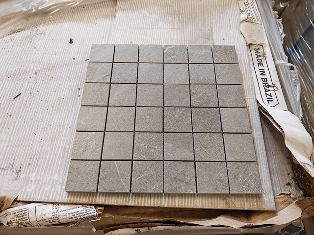 Italgraniti shale greige mozaïektegel 30x30 cm 7,74 m² - afbeelding 1 van  7