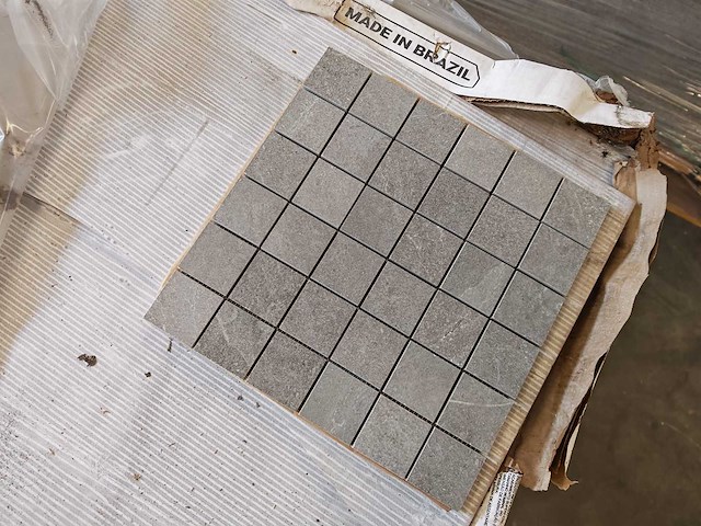 Italgraniti shale greige mozaïektegel 30x30 cm 7,74 m² - afbeelding 3 van  7