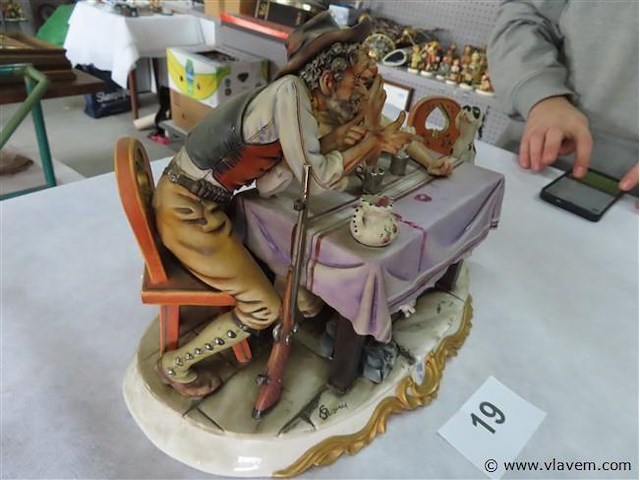 Italiaans beeld 32x18x22cm - afbeelding 5 van  5