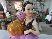 Italiaans beeld h 33cm - afbeelding 2 van  3