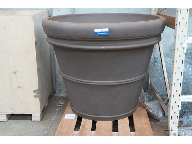 Italiaanse terracotta bloempot – vorstbestendig | ø110 cm - afbeelding 1 van  4