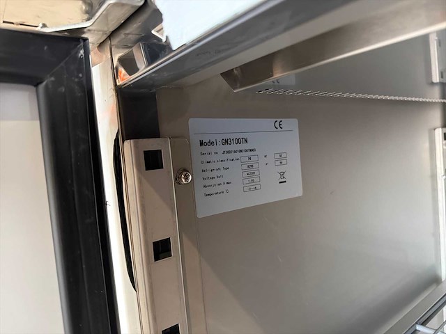 Italindo gn3100tn rvs koelwerkbank (nieuw nodig voorzien van bescherm folie) - afbeelding 4 van  7