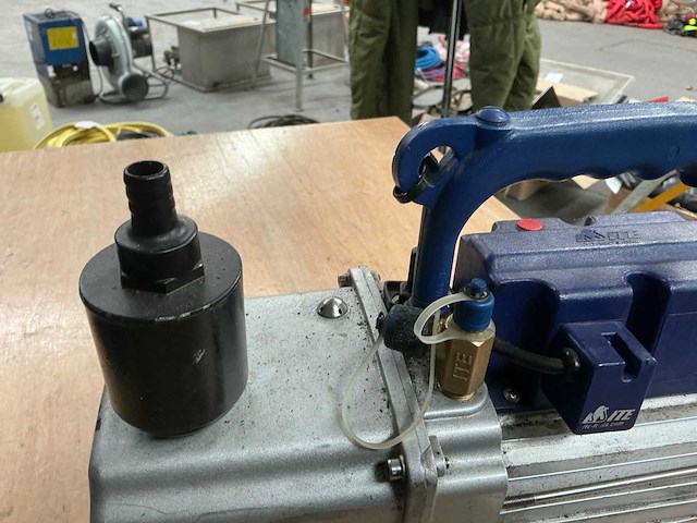 Ite mk-120-ds vacuümpomp - afbeelding 3 van  4