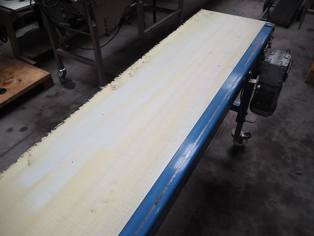 Itra - afbeelding 6 van  9