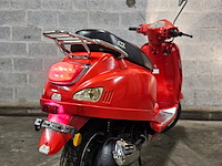 Iva lux (vespa model) - afbeelding 4 van  7
