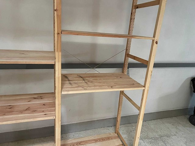 Ivar wandrek – modulair houten rekken (lot) - afbeelding 31 van  35