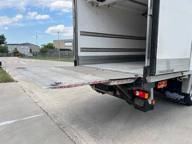 Iveco - 120 e - koel vrachtwagen - afbeelding 18 van  46