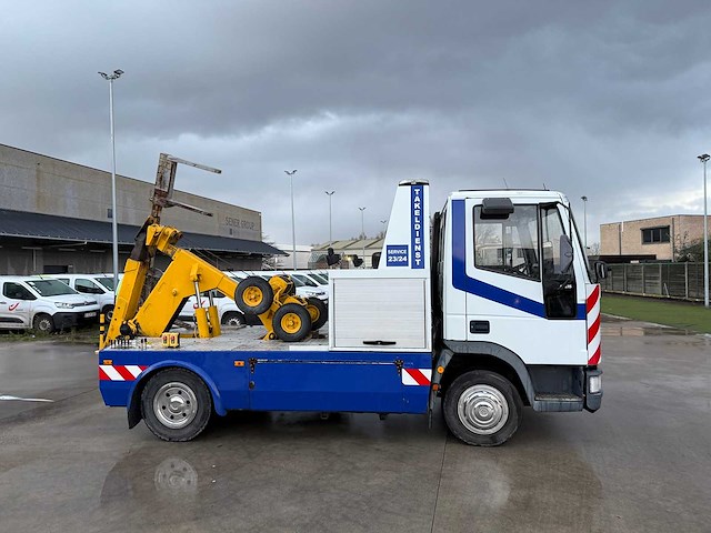 Iveco - 2000 - 80e 15/75 - vrachtwagen - afbeelding 11 van  36