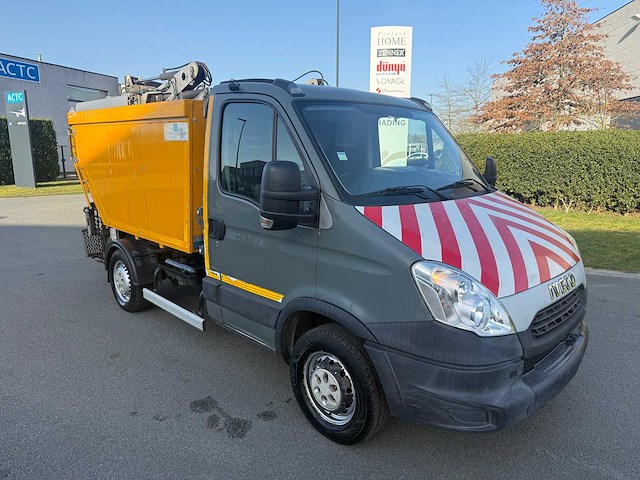 Iveco - 2013 - daily vuilniskar - is35si2aa - personenauto - afbeelding 29 van  31