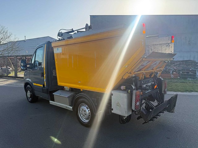 Iveco - 2013 - daily vuilniskar - is35si2aa - personenauto - afbeelding 7 van  24