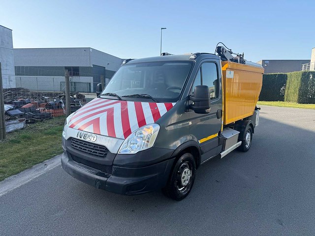 Iveco - 2013 - daily vuilniskar - is35si2aa - personenauto - afbeelding 5 van  30