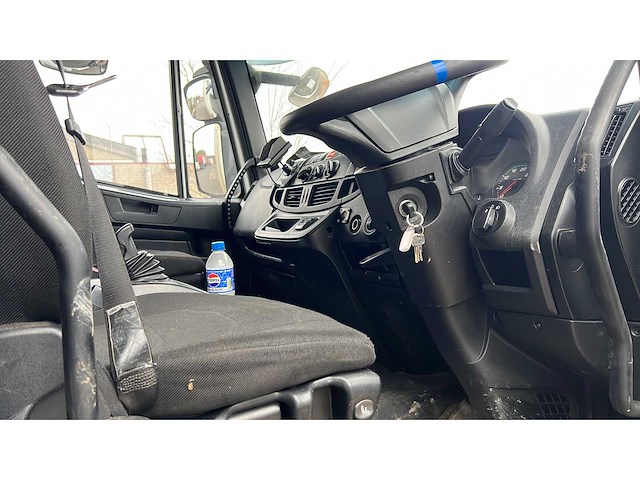 Iveco - 2016 - 180e25 - vrachtwagen - afbeelding 4 van  6