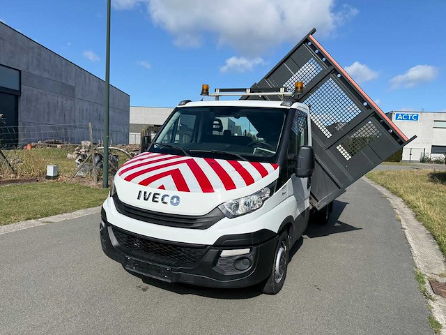 Iveco - 2018 - 35s14n - 3-kant kipper - personenauto - afbeelding 41 van  41