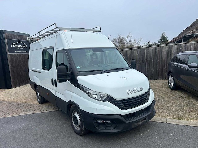Iveco - daily - van - afbeelding 1 van  10