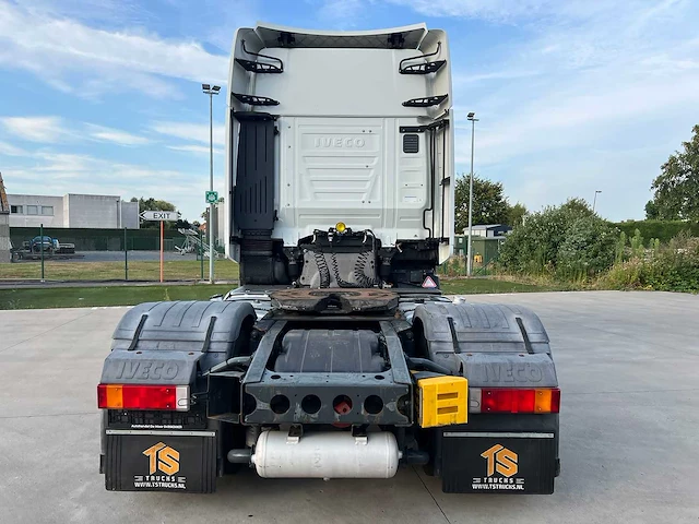 Iveco - hi-way 460 e6 - stralis - bedrijfswagen - afbeelding 9 van  35