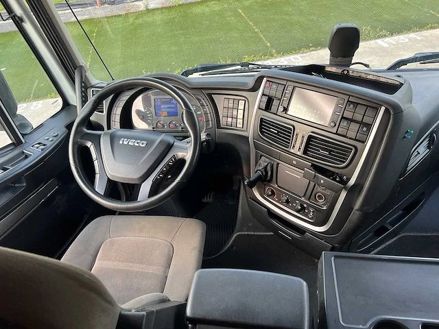 Iveco - hi-way 460 e6 - stralis - bedrijfswagen - afbeelding 25 van  35