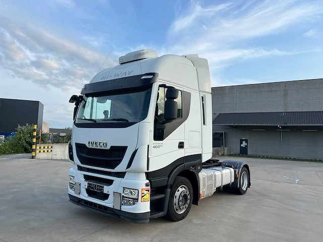 Iveco - hi-way 460 e6 - stralis - bedrijfswagen - afbeelding 1 van  35