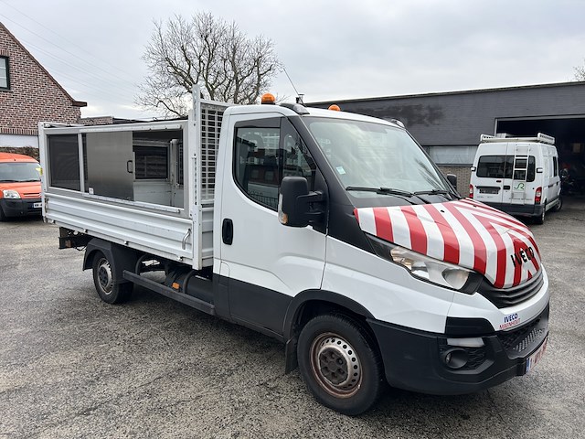 Iveco 35-140 - afbeelding 18 van  23