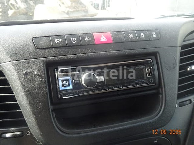 Iveco 35/150 busje - afbeelding 15 van  20