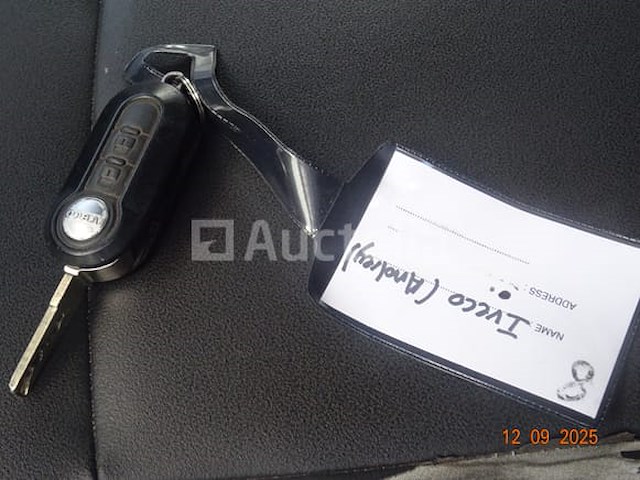 Iveco 35/150 busje - afbeelding 18 van  20