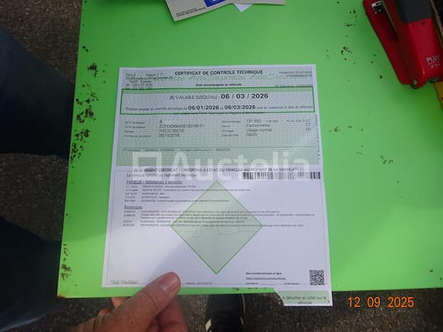 Iveco 35/150 busje - afbeelding 19 van  20