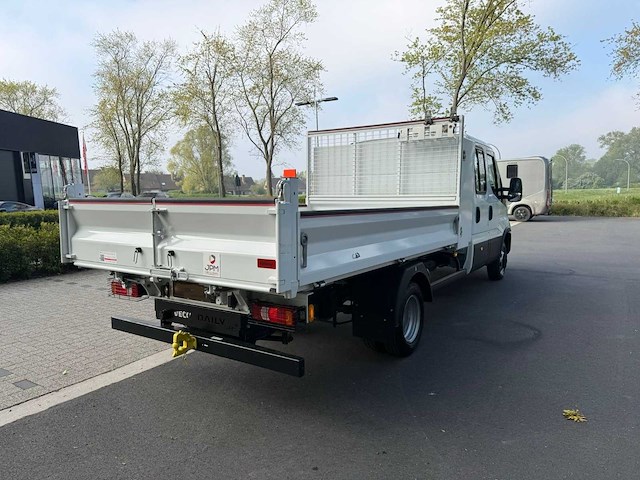 Iveco 35c14 dubbele cabine daily bedrijfswagen - afbeelding 29 van  34