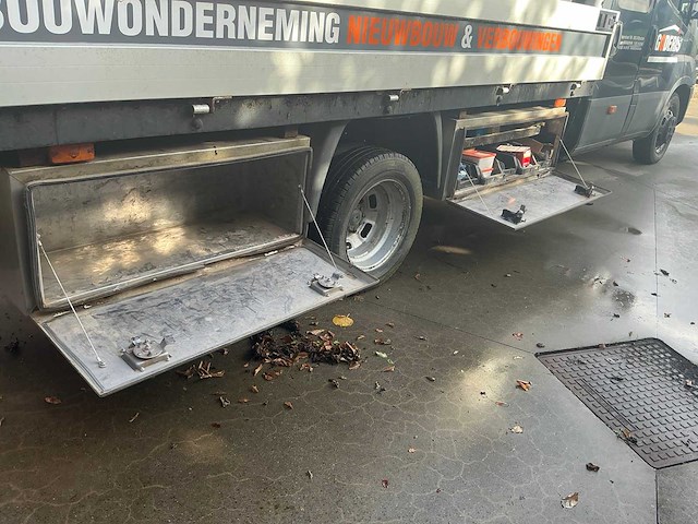 Iveco 35c15 lichte vrachtwagen - afbeelding 9 van  17