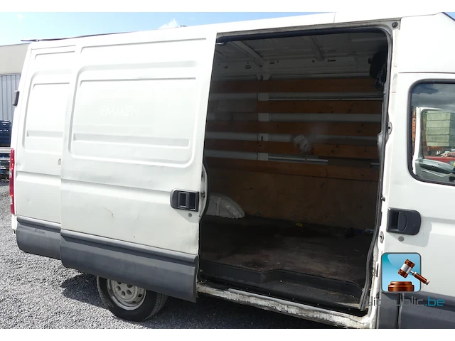 Iveco 35s13 - afbeelding 33 van  79