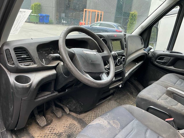 Iveco 35s16 bedrijfswagen - afbeelding 17 van  26