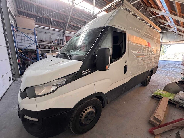 Iveco 35s16 - afbeelding 31 van  35