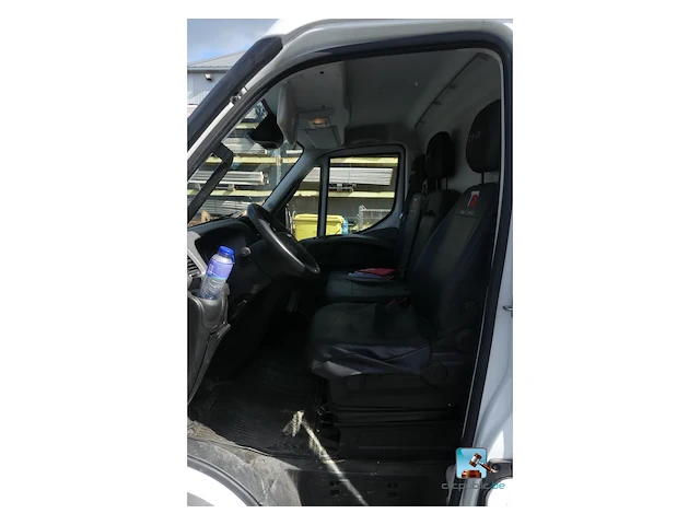 Iveco 35s18 - afbeelding 2 van  81