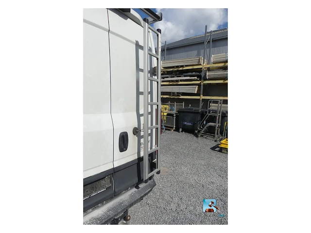 Iveco 35s18 - afbeelding 55 van  81